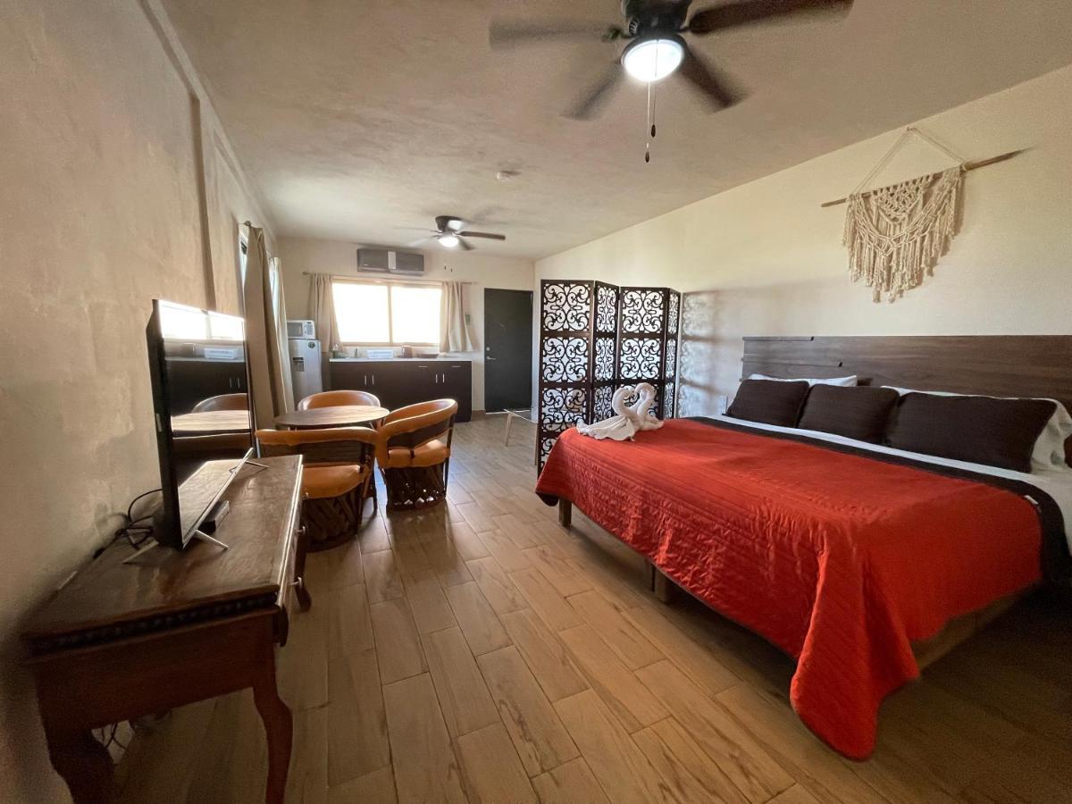Suites Fenicia (Adults Only) Плайя-дель-Кармен Екстер'єр фото