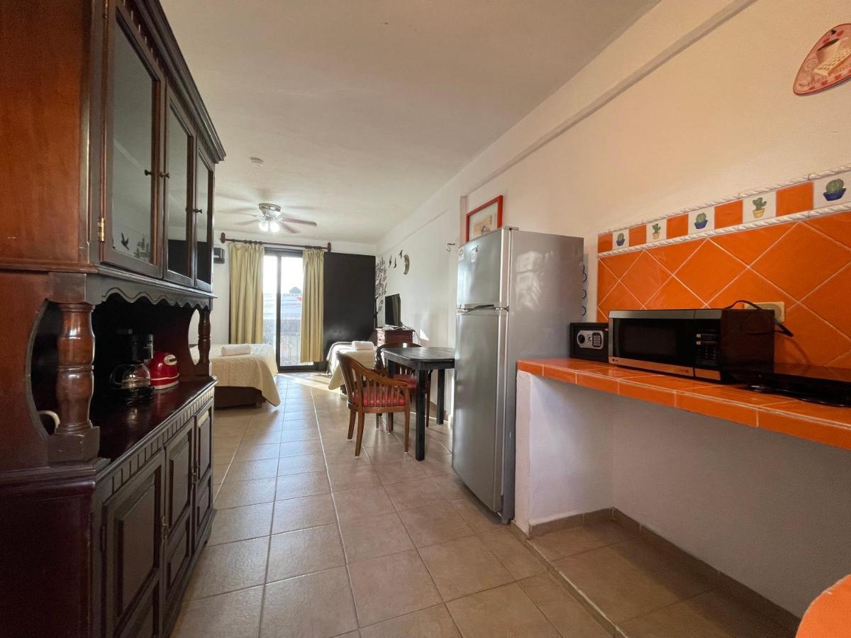 Suites Fenicia (Adults Only) Плайя-дель-Кармен Екстер'єр фото