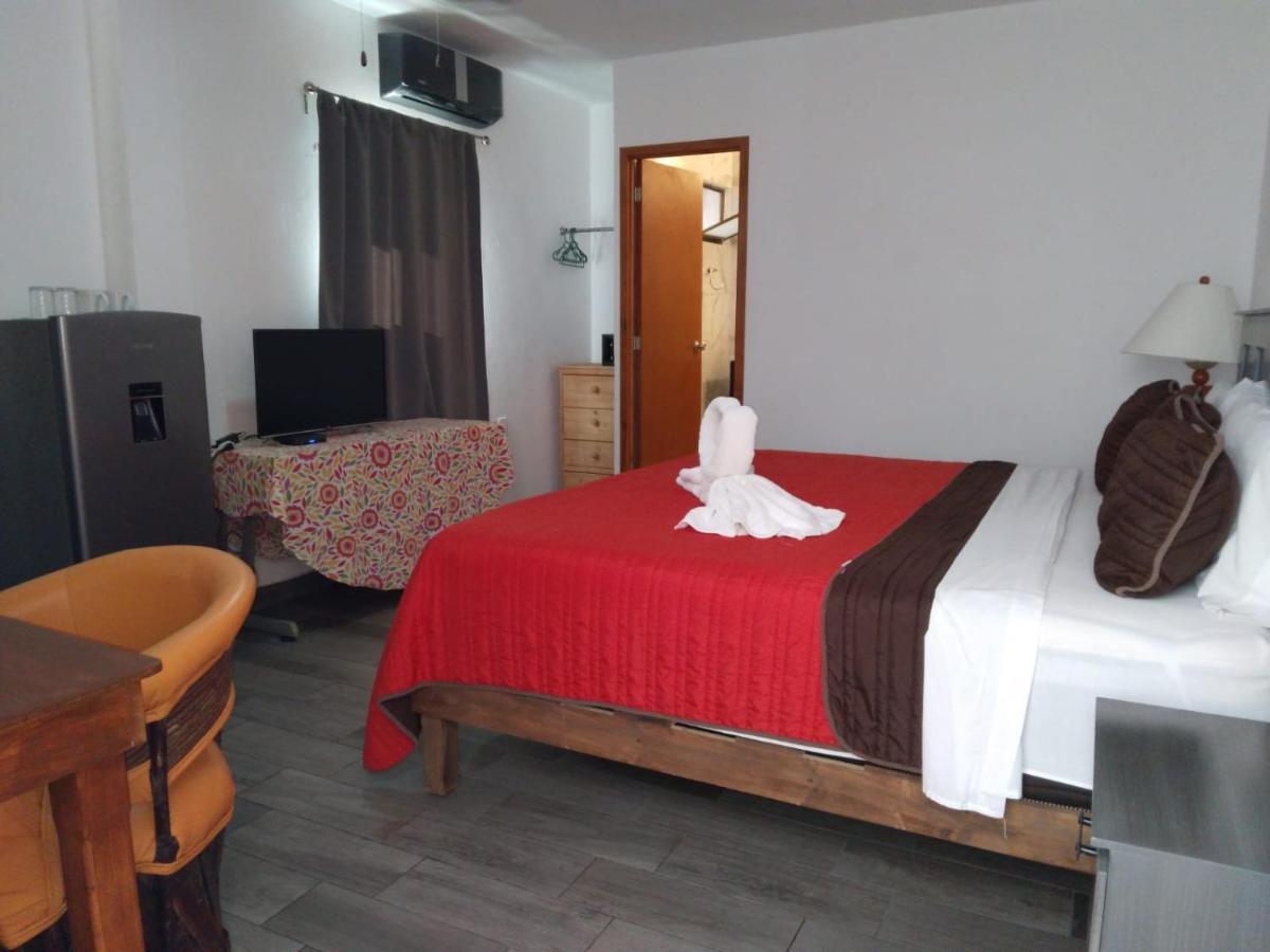 Suites Fenicia (Adults Only) Плайя-дель-Кармен Екстер'єр фото