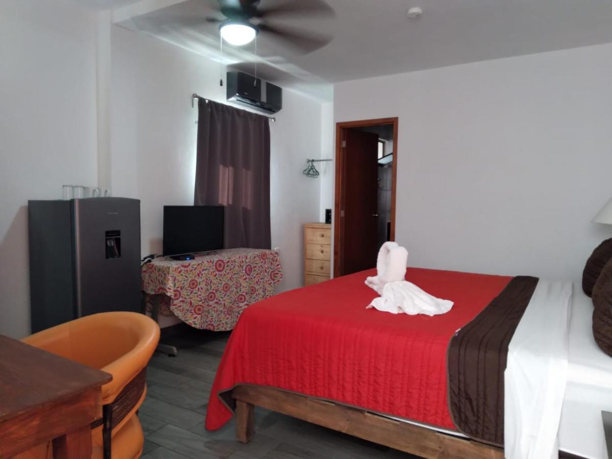 Suites Fenicia (Adults Only) Плайя-дель-Кармен Екстер'єр фото