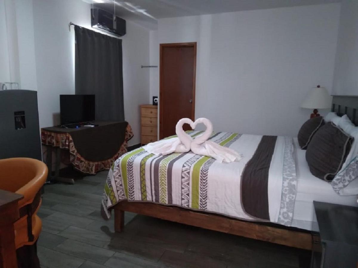Suites Fenicia (Adults Only) Плайя-дель-Кармен Екстер'єр фото