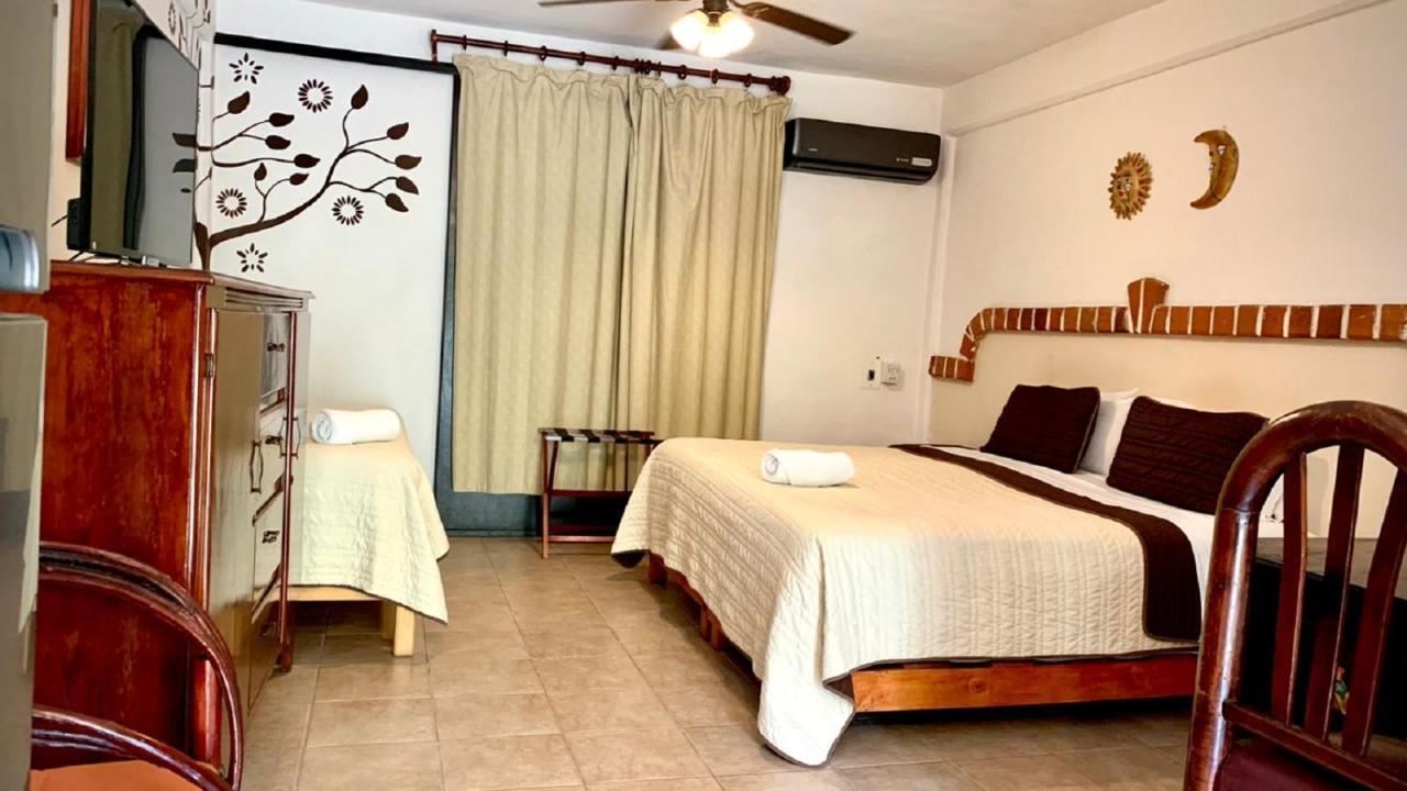 Suites Fenicia (Adults Only) Плайя-дель-Кармен Екстер'єр фото