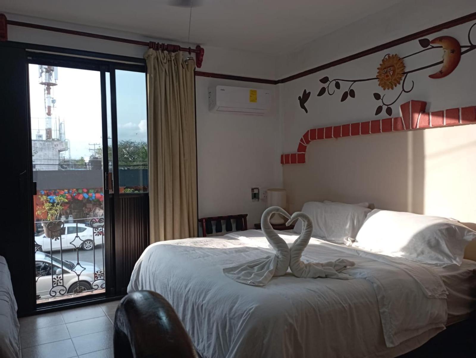 Suites Fenicia (Adults Only) Плайя-дель-Кармен Екстер'єр фото